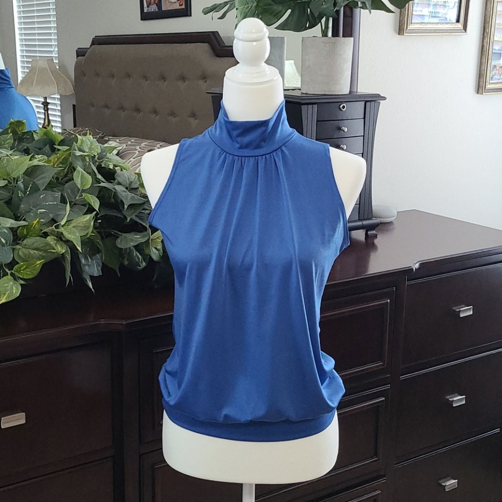 Double take sleeveless top